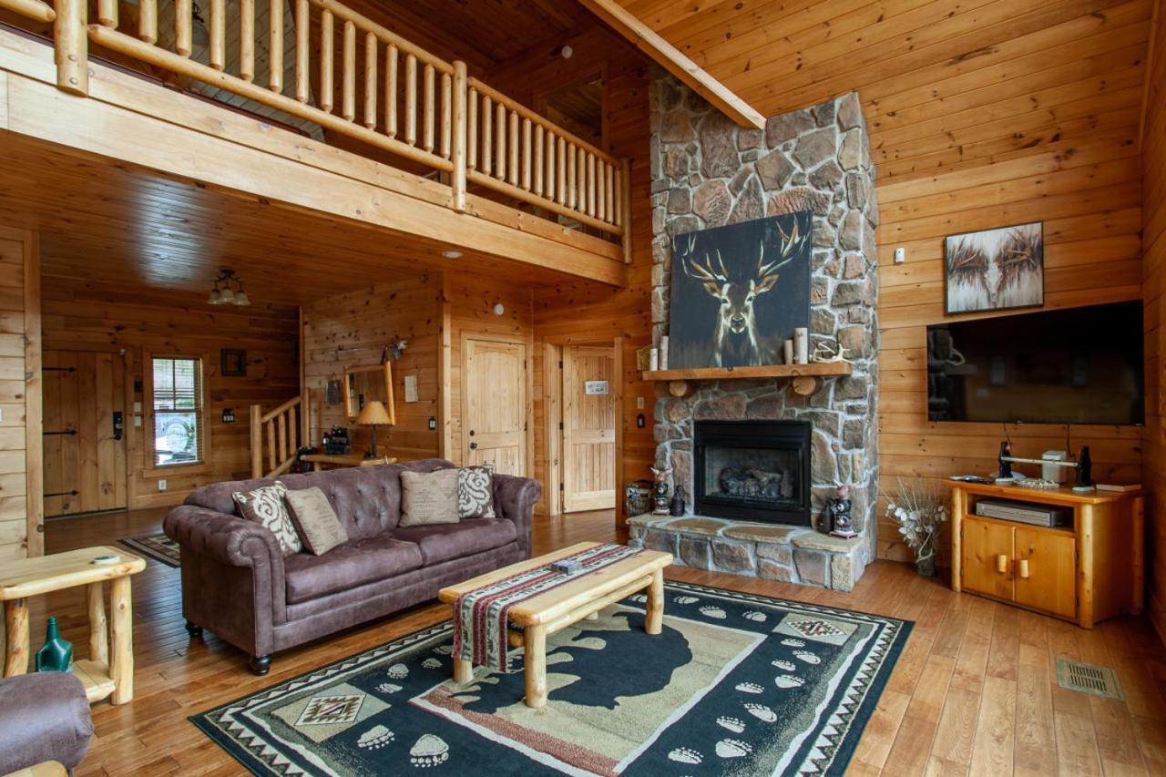 Black Bear Reserve - Mtn View, Hot Tub, Game Room Sevierville Exterior foto