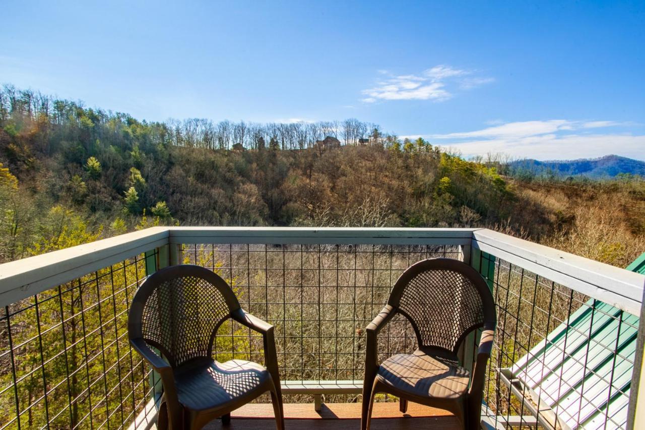 Black Bear Reserve - Mtn View, Hot Tub, Game Room Sevierville Exterior foto