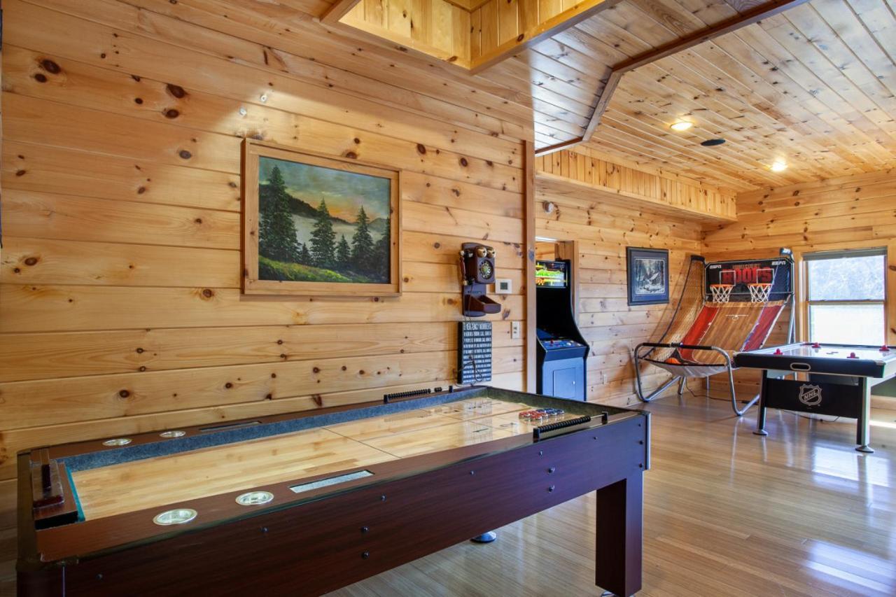 Black Bear Reserve - Mtn View, Hot Tub, Game Room Sevierville Exterior foto