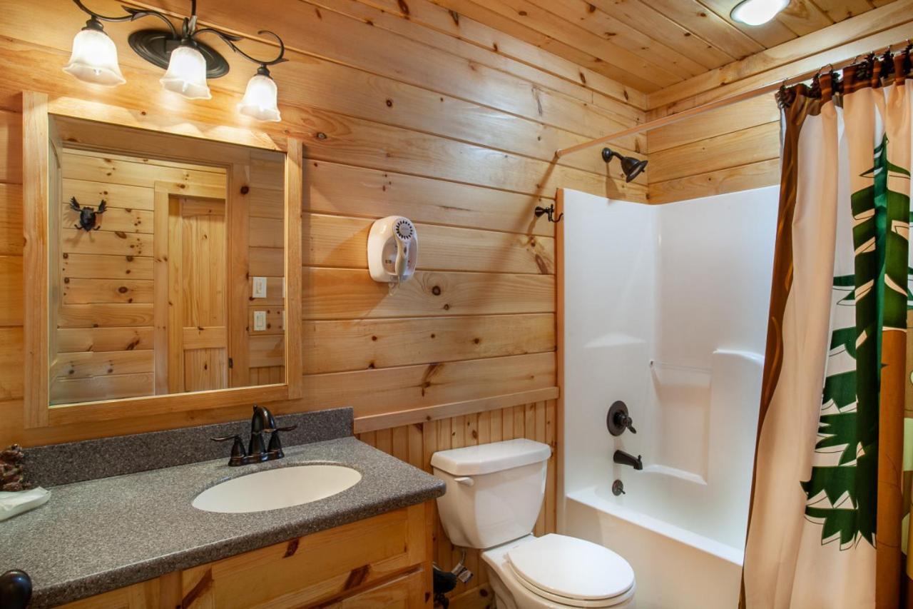 Black Bear Reserve - Mtn View, Hot Tub, Game Room Sevierville Exterior foto
